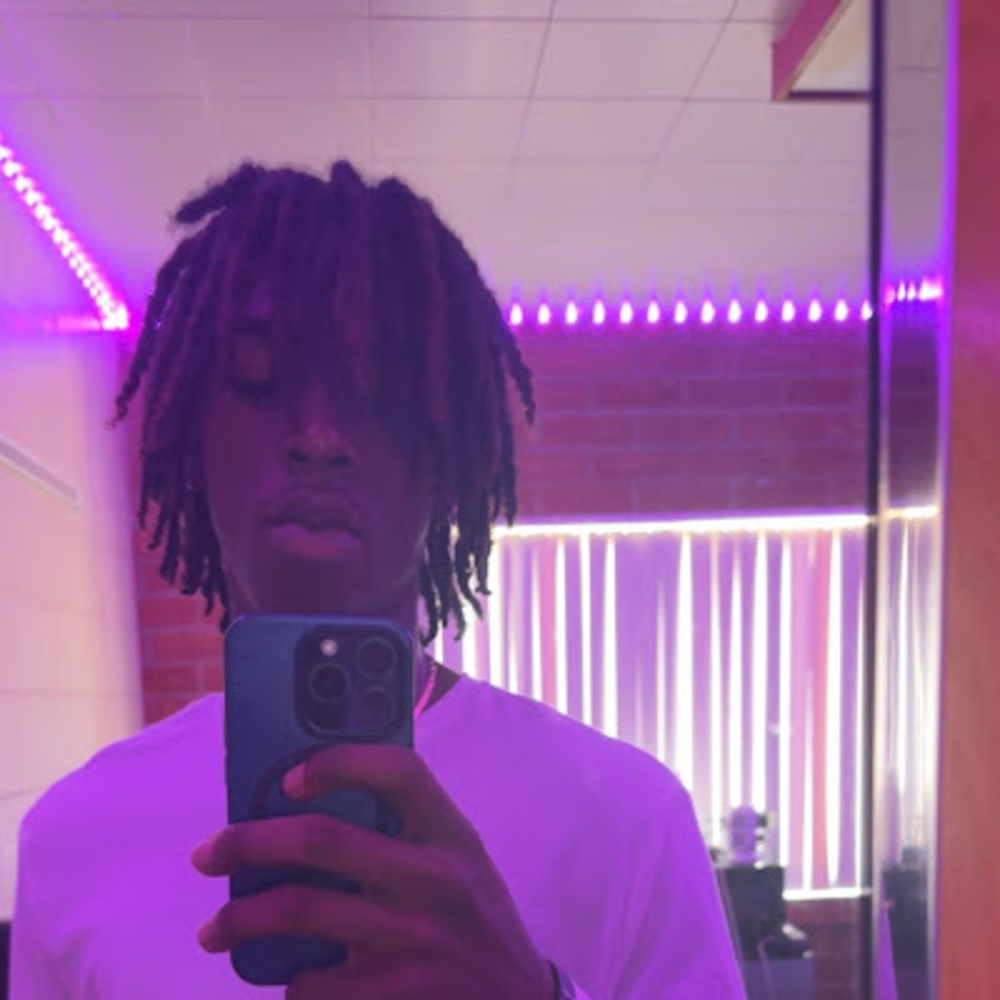 Meet your Posher, Isaiah